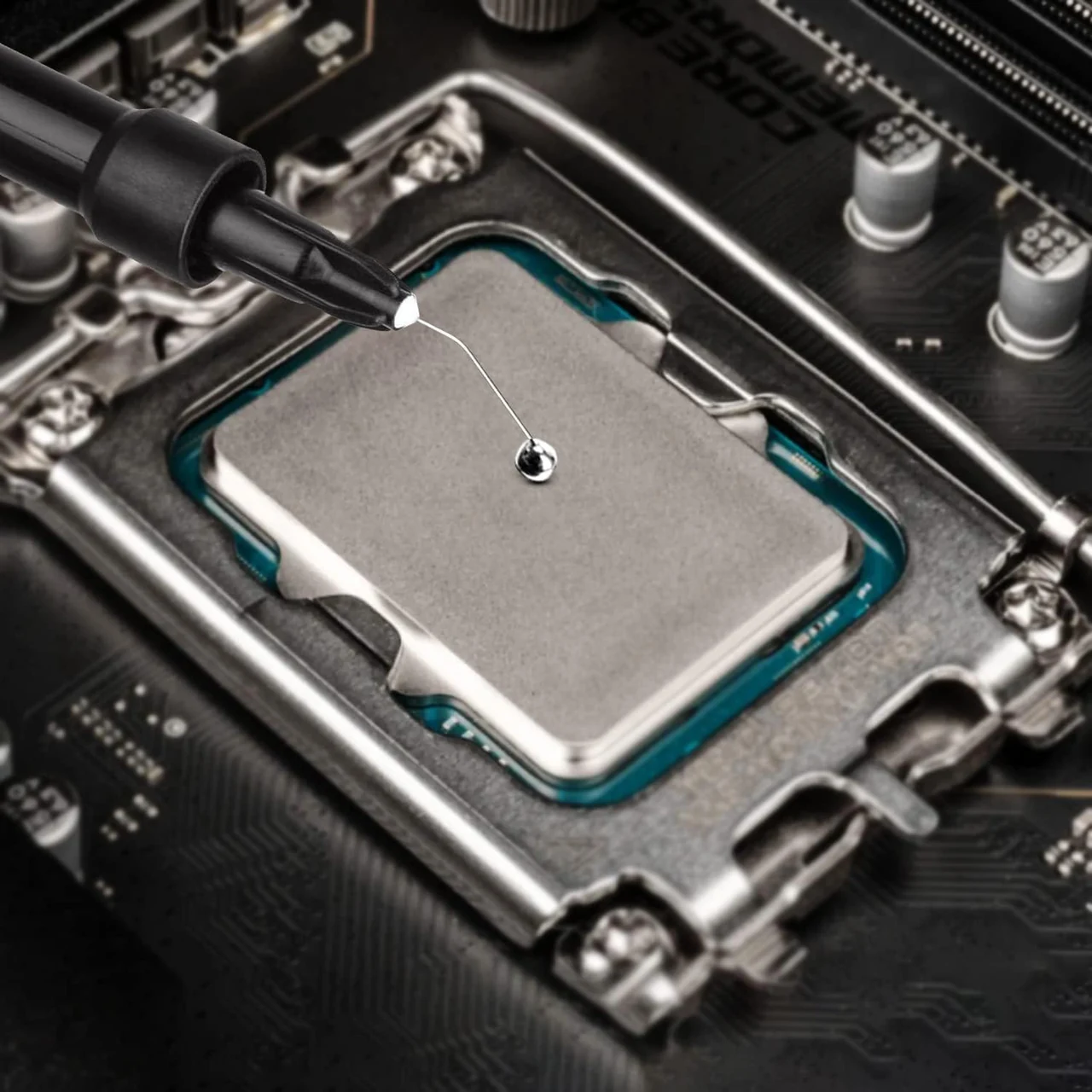 Thermal Grizzly Conductonaut · 1 g: para superficies compatibles
